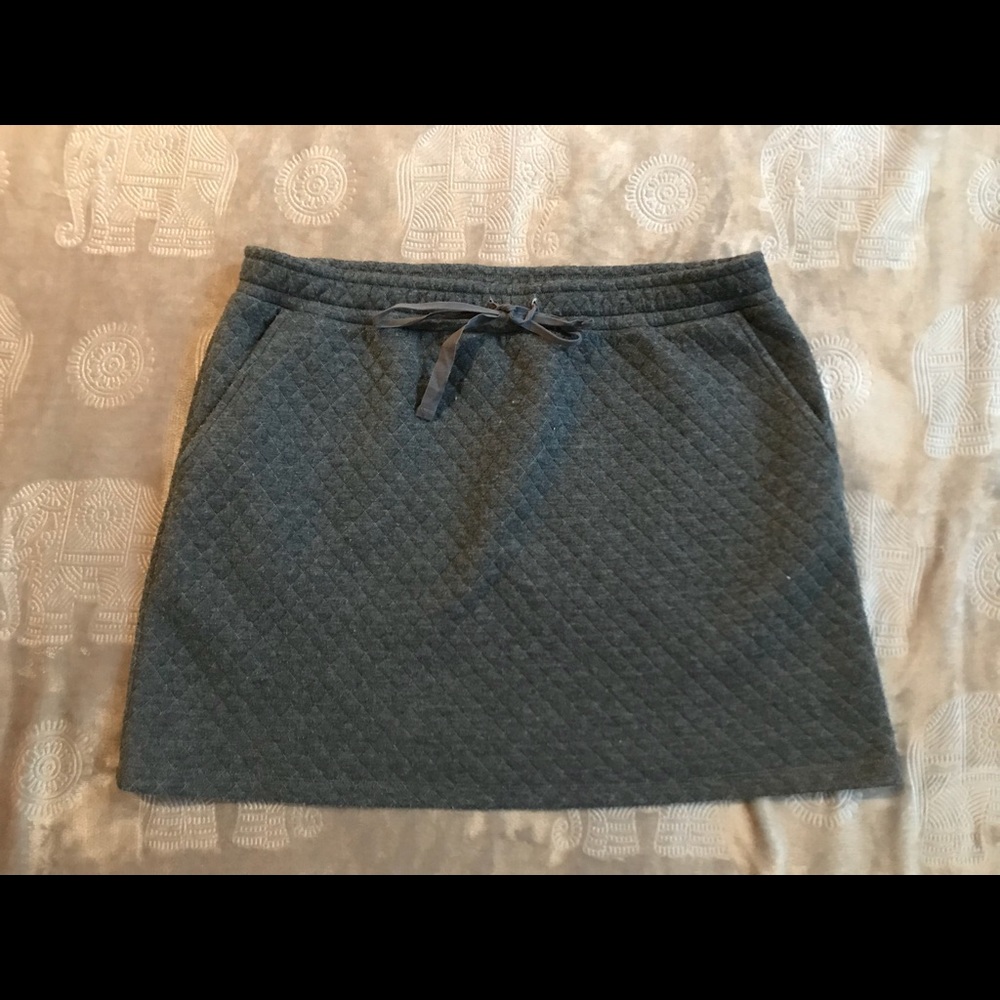 Loft Quilted Mini Skirt
